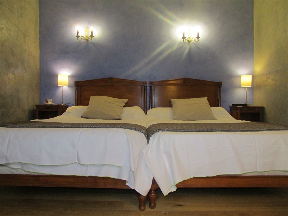 Empire Hotel Nîmes Buitenkant foto